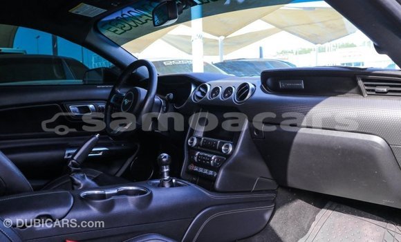 Buy Import Ford Mustang Green Car in Import - Dubai in A'ana Buy Import Ford Mustang Green Car in Import - Dubai in A'ana