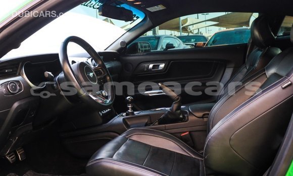 Buy Import Ford Mustang Green Car in Import - Dubai in A'ana Buy Import Ford Mustang Green Car in Import - Dubai in A'ana