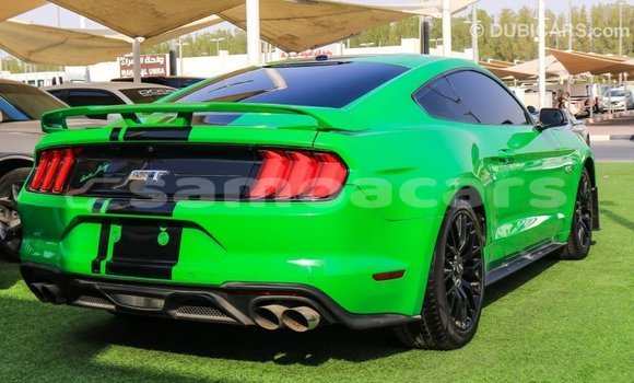 Buy Import Ford Mustang Green Car in Import - Dubai in A'ana Buy Import Ford Mustang Green Car in Import - Dubai in A'ana