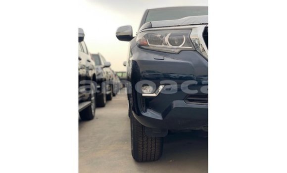 Acheter Import Voiture Toyota Prado Bleu à Import - Dubai, A'ana Acheter Import Voiture Toyota Prado Bleu à Import - Dubai, A'ana