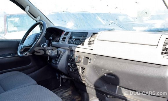 Buy Import Toyota Hiace White Car in Import - Dubai in A'ana Buy Import Toyota Hiace White Car in Import - Dubai in A'ana