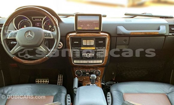 Acheter Import Voiture Mercedes-Benz 190 Blanc à Import - Dubai, A'ana Acheter Import Voiture Mercedes-Benz 190 Blanc à Import - Dubai, A'ana