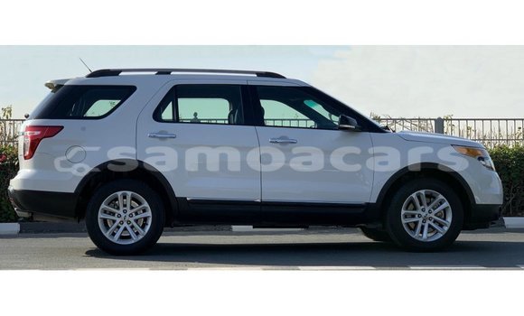 Buy Import Ford Explorer White Car in Import - Dubai in A'ana Buy Import Ford Explorer White Car in Import - Dubai in A'ana