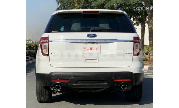 Buy Import Ford Explorer White Car in Import - Dubai in A'ana Buy Import Ford Explorer White Car in Import - Dubai in A'ana