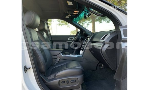 Buy Import Ford Explorer White Car in Import - Dubai in A'ana Buy Import Ford Explorer White Car in Import - Dubai in A'ana