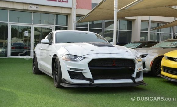 Buy Import Ford Mustang White Car in Import - Dubai in A'ana Buy Import Ford Mustang White Car in Import - Dubai in A'ana