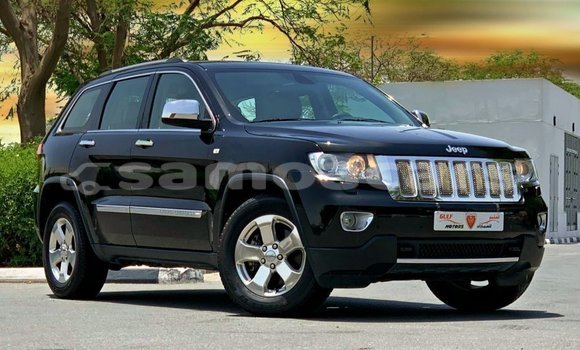 Acheter Import Voiture Jeep Grand Cherokee Noir à Import - Dubai, A'ana