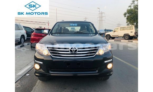 Acheter Import Voiture Toyota Fortuner Noir à Import - Dubai, A'ana