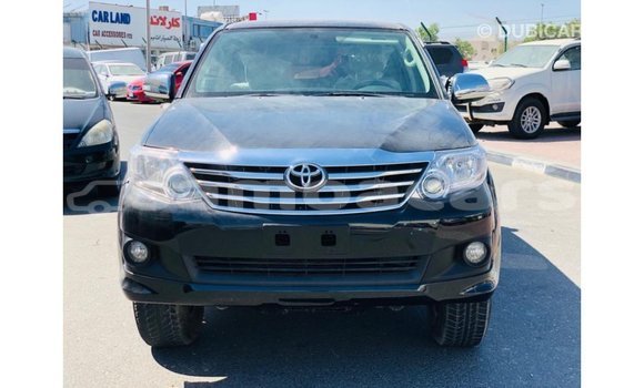 Buy Import Toyota Fortuner Black Car in Import - Dubai in A'ana Buy Import Toyota Fortuner Black Car in Import - Dubai in A'ana
