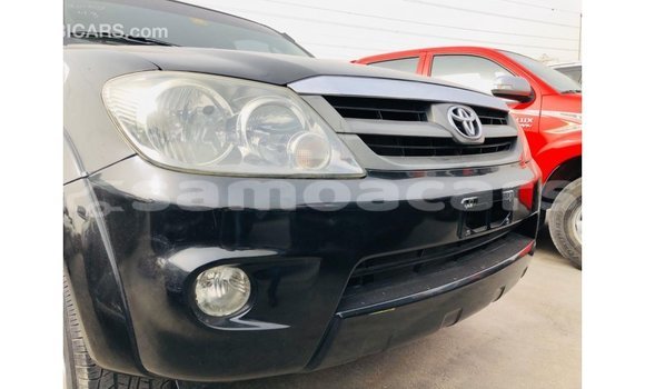 Acheter Import Voiture Toyota Fortuner Noir à Import - Dubai, A'ana Acheter Import Voiture Toyota Fortuner Noir à Import - Dubai, A'ana
