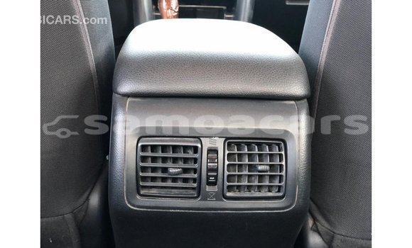 Acheter Import Voiture Toyota Camry Blanc à Import - Dubai, A'ana Acheter Import Voiture Toyota Camry Blanc à Import - Dubai, A'ana