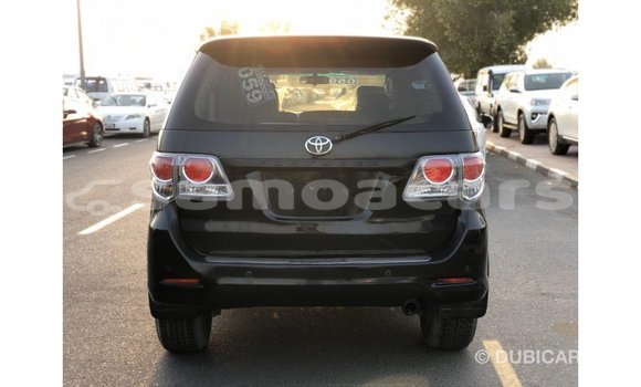 Acheter Import Voiture Toyota Fortuner Noir à Import - Dubai, A'ana Acheter Import Voiture Toyota Fortuner Noir à Import - Dubai, A'ana
