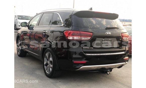 Acheter Import Voiture Kia Sorento Noir à Import - Dubai, A'ana Acheter Import Voiture Kia Sorento Noir à Import - Dubai, A'ana