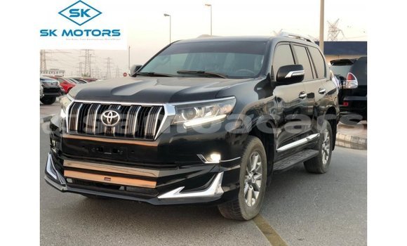 Acheter Import Voiture Toyota Prado Noir à Import - Dubai, A'ana
