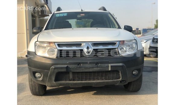 Acheter Import Voiture Renault Duster Blanc à Import - Dubai, A'ana Acheter Import Voiture Renault Duster Blanc à Import - Dubai, A'ana
