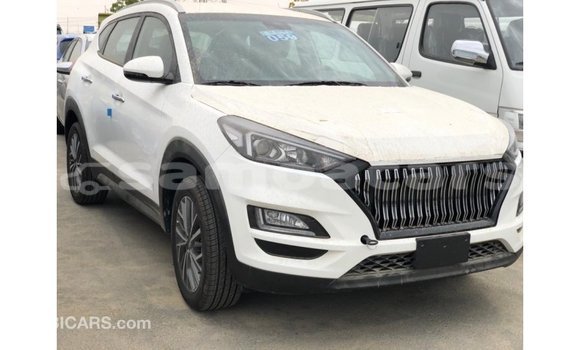 Buy Import Hyundai Tucson White Car in Import - Dubai in A'ana Buy Import Hyundai Tucson White Car in Import - Dubai in A'ana