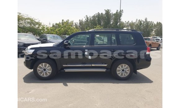 Buy Import Toyota Land Cruiser Black Car in Import - Dubai in A'ana Buy Import Toyota Land Cruiser Black Car in Import - Dubai in A'ana