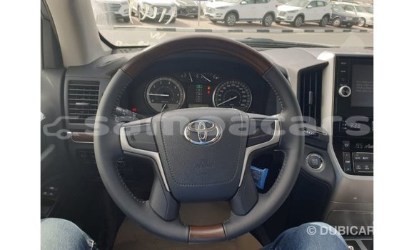 Buy Import Toyota Land Cruiser Black Car in Import - Dubai in A'ana Buy Import Toyota Land Cruiser Black Car in Import - Dubai in A'ana