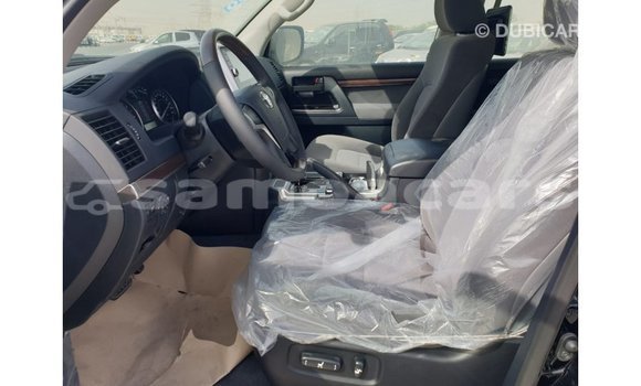 Buy Import Toyota Land Cruiser Black Car in Import - Dubai in A'ana Buy Import Toyota Land Cruiser Black Car in Import - Dubai in A'ana