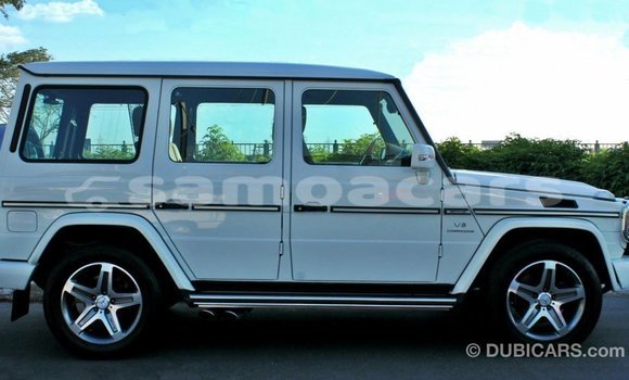 Acheter Import Voiture Mercedes-Benz KOMPRESSOR Blanc à Import - Dubai, A'ana Acheter Import Voiture Mercedes-Benz KOMPRESSOR Blanc à Import - Dubai, A'ana