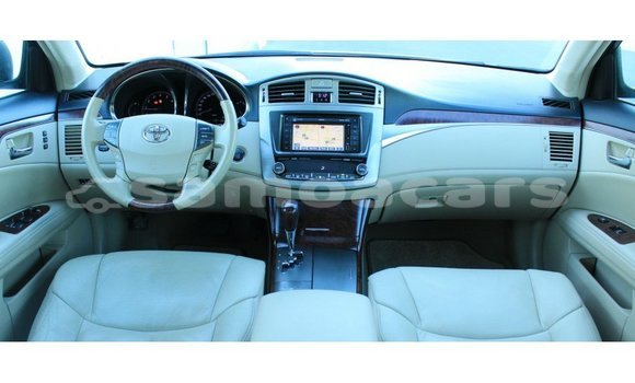 Buy Import Toyota Avalon Other Car in Import - Dubai in A'ana Buy Import Toyota Avalon Other Car in Import - Dubai in A'ana
