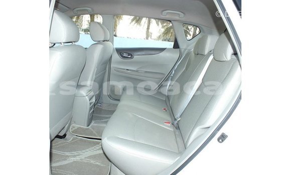 Buy Import Nissan Tiida White Car in Import - Dubai in A'ana Buy Import Nissan Tiida White Car in Import - Dubai in A'ana