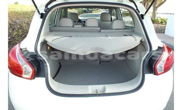 Buy Import Nissan Tiida White Car in Import - Dubai in A'ana Buy Import Nissan Tiida White Car in Import - Dubai in A'ana