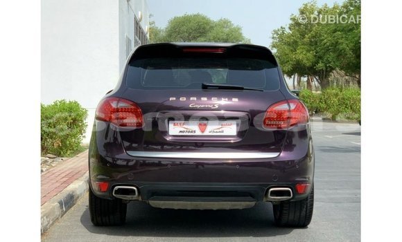 Acheter Import Voiture Porsche Cayenne Autre à Import - Dubai, A'ana Acheter Import Voiture Porsche Cayenne Autre à Import - Dubai, A'ana
