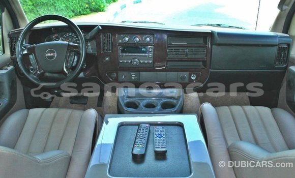 Acheter Import Voiture GMC Acadia Autre à Import - Dubai, A'ana Acheter Import Voiture GMC Acadia Autre à Import - Dubai, A'ana