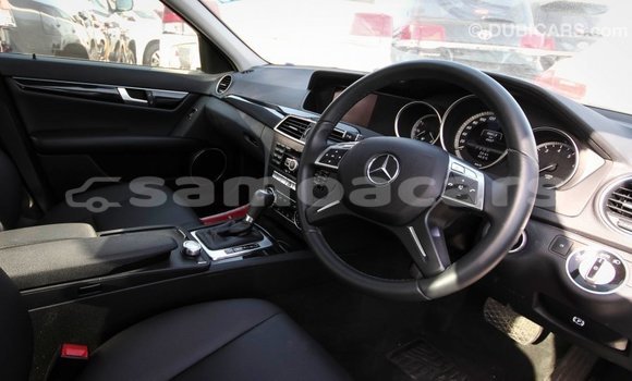 Buy Import Mercedes-Benz 200 White Car in Import - Dubai in A'ana Buy Import Mercedes-Benz 200 White Car in Import - Dubai in A'ana