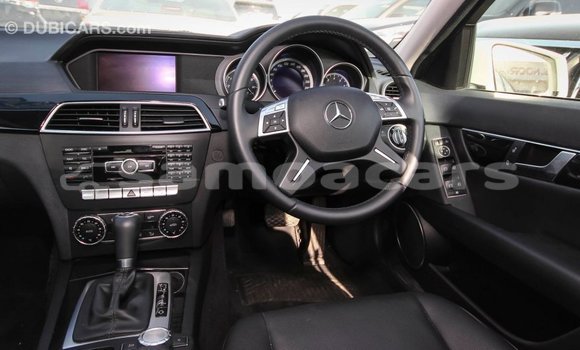 Buy Import Mercedes-Benz 200 White Car in Import - Dubai in A'ana Buy Import Mercedes-Benz 200 White Car in Import - Dubai in A'ana