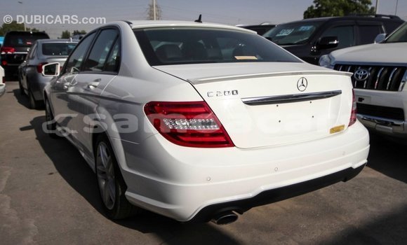 Buy Import Mercedes-Benz 200 White Car in Import - Dubai in A'ana Buy Import Mercedes-Benz 200 White Car in Import - Dubai in A'ana
