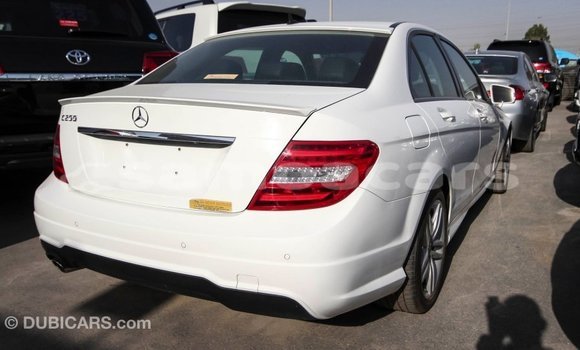 Buy Import Mercedes-Benz 200 White Car in Import - Dubai in A'ana Buy Import Mercedes-Benz 200 White Car in Import - Dubai in A'ana