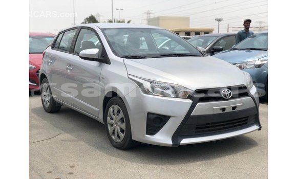 Acheter Import Voiture Toyota Yaris Autre à Import - Dubai, A'ana Acheter Import Voiture Toyota Yaris Autre à Import - Dubai, A'ana