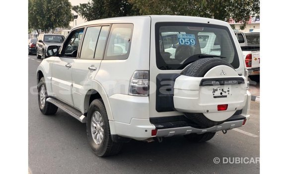 Buy Import Mitsubishi Pajero White Car in Import - Dubai in A'ana Buy Import Mitsubishi Pajero White Car in Import - Dubai in A'ana