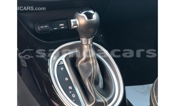 Acheter Import Voiture Kia Soul Rouge à Import - Dubai, A'ana Acheter Import Voiture Kia Soul Rouge à Import - Dubai, A'ana