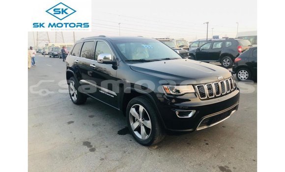 Acheter Import Voiture Jeep Grand Cherokee Noir à Import - Dubai, A'ana