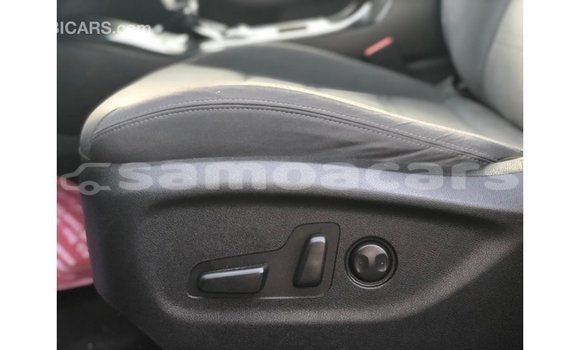 Acheter Import Voiture Kia Sorento Autre à Import - Dubai, A'ana Acheter Import Voiture Kia Sorento Autre à Import - Dubai, A'ana