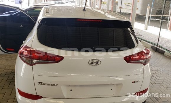 Acheter Import Voiture Hyundai Tucson Blanc à Import - Dubai, A'ana Acheter Import Voiture Hyundai Tucson Blanc à Import - Dubai, A'ana