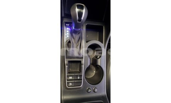 Acheter Import Voiture Hyundai Tucson Blanc à Import - Dubai, A'ana Acheter Import Voiture Hyundai Tucson Blanc à Import - Dubai, A'ana