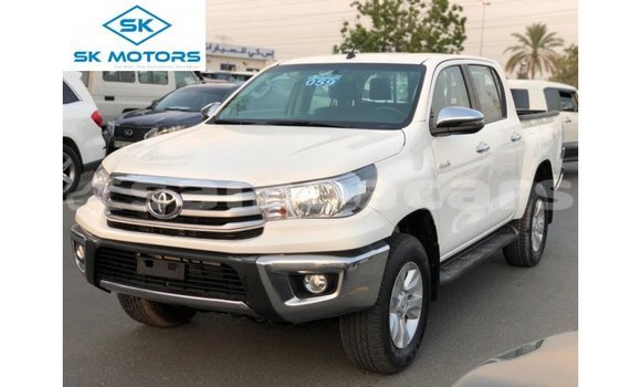 Buy Import Toyota Hilux White Car in Import - Dubai in A'ana Buy Import Toyota Hilux White Car in Import - Dubai in A'ana