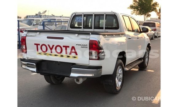 Buy Import Toyota Hilux White Car in Import - Dubai in A'ana Buy Import Toyota Hilux White Car in Import - Dubai in A'ana
