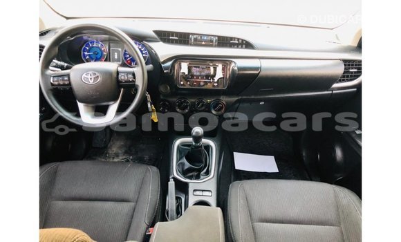 Buy Import Toyota Hilux White Car in Import - Dubai in A'ana Buy Import Toyota Hilux White Car in Import - Dubai in A'ana