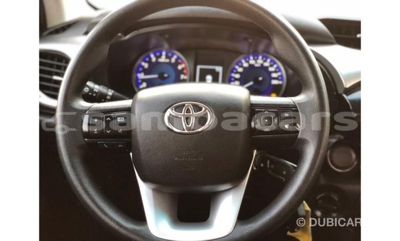 Buy Import Toyota Hilux White Car in Import - Dubai in A'ana Buy Import Toyota Hilux White Car in Import - Dubai in A'ana
