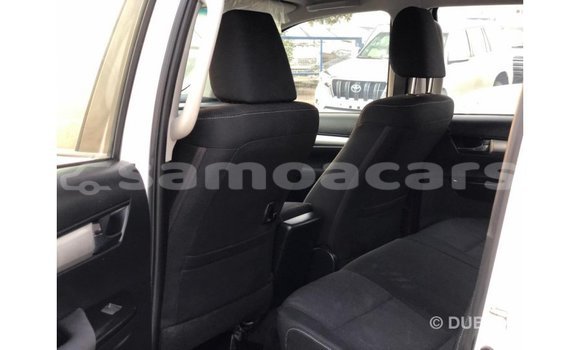 Buy Import Toyota Hilux White Car in Import - Dubai in A'ana Buy Import Toyota Hilux White Car in Import - Dubai in A'ana