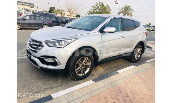 Buy Import Hyundai Santa Fe Other Car in Import - Dubai in A'ana Buy Import Hyundai Santa Fe Other Car in Import - Dubai in A'ana