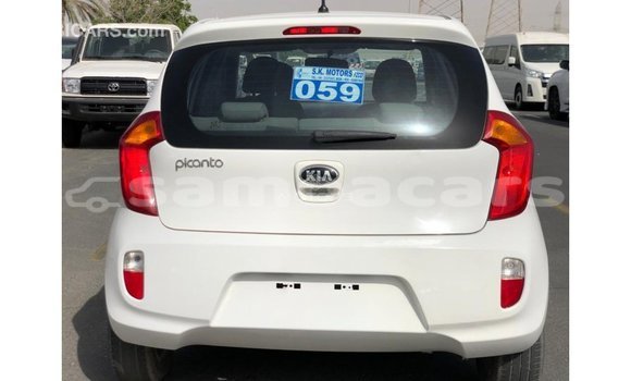 Acheter Import Voiture Kia Picanto Blanc à Import - Dubai, A'ana Acheter Import Voiture Kia Picanto Blanc à Import - Dubai, A'ana