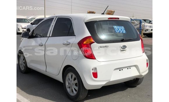 Acheter Import Voiture Kia Picanto Blanc à Import - Dubai, A'ana Acheter Import Voiture Kia Picanto Blanc à Import - Dubai, A'ana