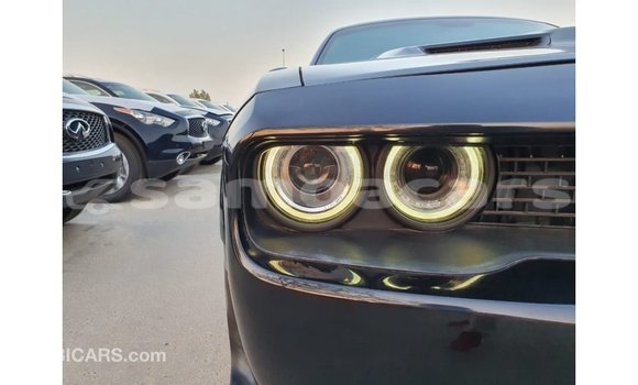 Buy Import Dodge Challenger Black Car in Import - Dubai in A'ana Buy Import Dodge Challenger Black Car in Import - Dubai in A'ana