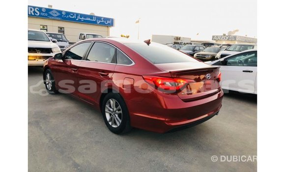 Acheter Import Voiture Hyundai Sonata Rouge à Import - Dubai, A'ana Acheter Import Voiture Hyundai Sonata Rouge à Import - Dubai, A'ana